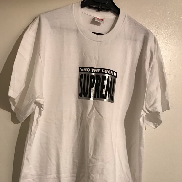 Supreme T-shirt - Picture 4 of 5